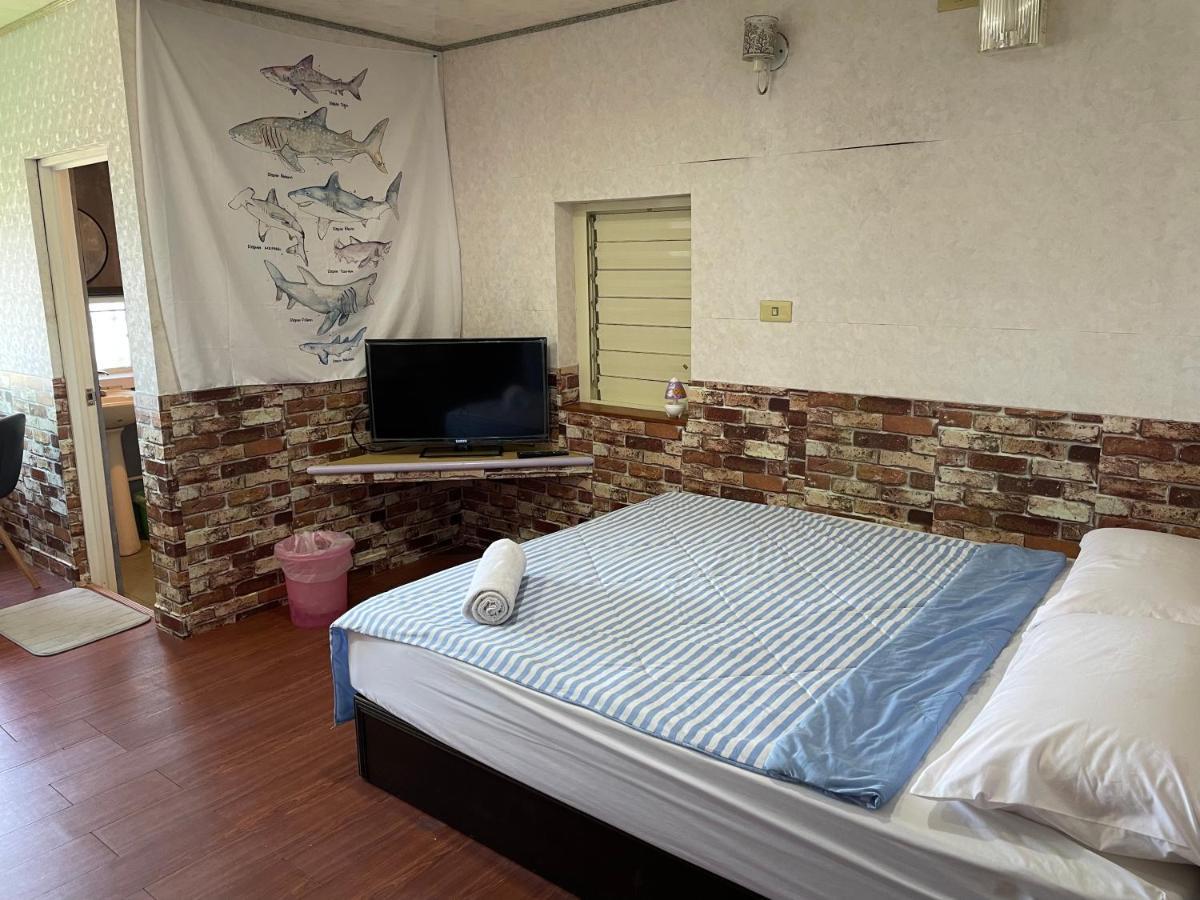 海人生海景民宿cest La Vie Bed and Breakfast Lyudao Buitenkant foto