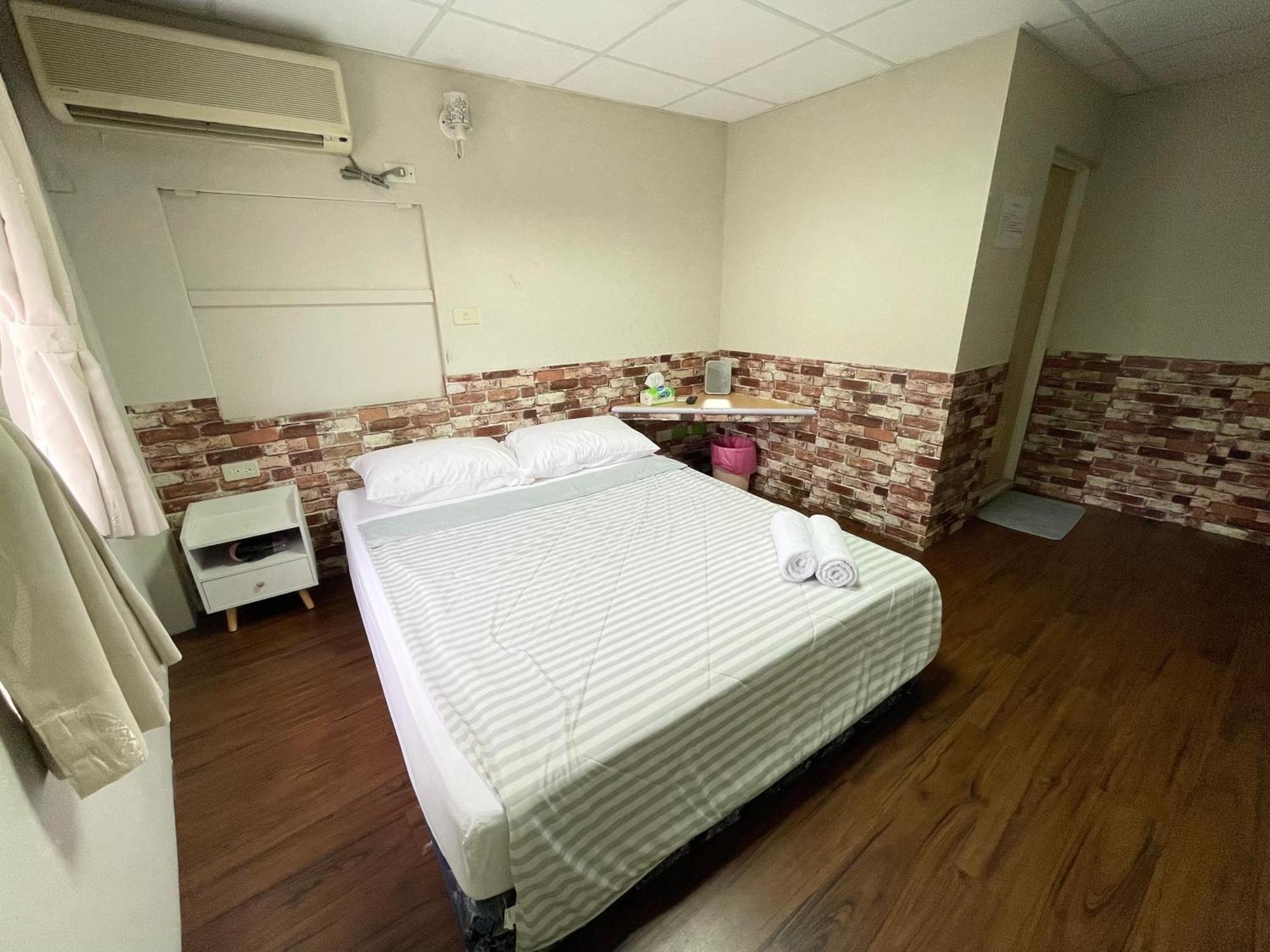 海人生海景民宿cest La Vie Bed and Breakfast Lyudao Kamer foto
